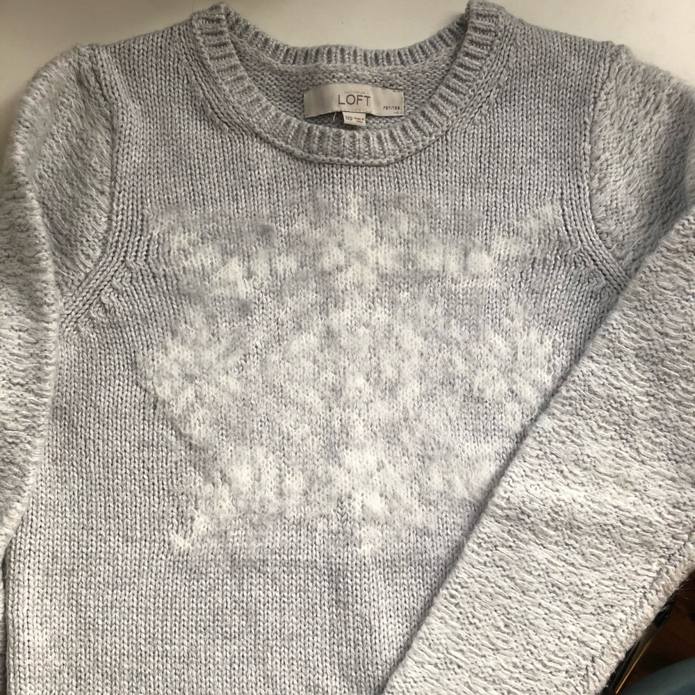 Snowflake sweater - Picture 3 of 5